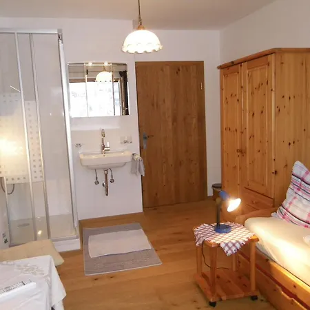 Penzion Lindenhof 3*