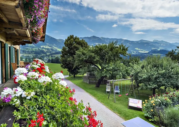 Lindenhof Гостевой дом 3*