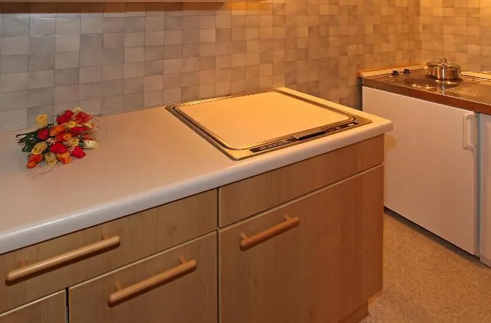 林登霍夫酒店 基茨比厄尔